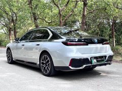 BMW i7 eDrive50L Leading M Sport Package - ფოტო 10