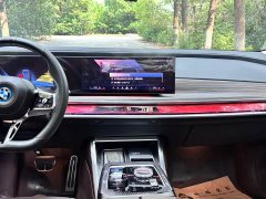 BMW i7 eDrive50L Leading M Sport Package - ფოტო 3