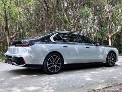 BMW i7 eDrive50L Leading M Sport Package - ფოტო 9