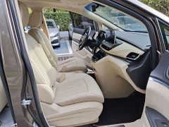 Buick GL8 Land Executive Cabin Premium - ფოტო 9