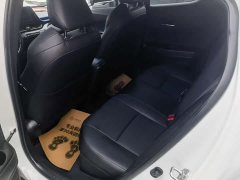 Toyota C-HR 2021 2.0L Luxury - ფოტო 6
