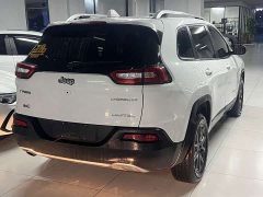 Jeep Liberty Light 2020 2.0L FWD Classic Sport Edition - ფოტო 3