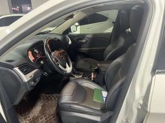 Jeep Liberty Light 2020 2.0L FWD Classic Sport Edition - ფოტო 5