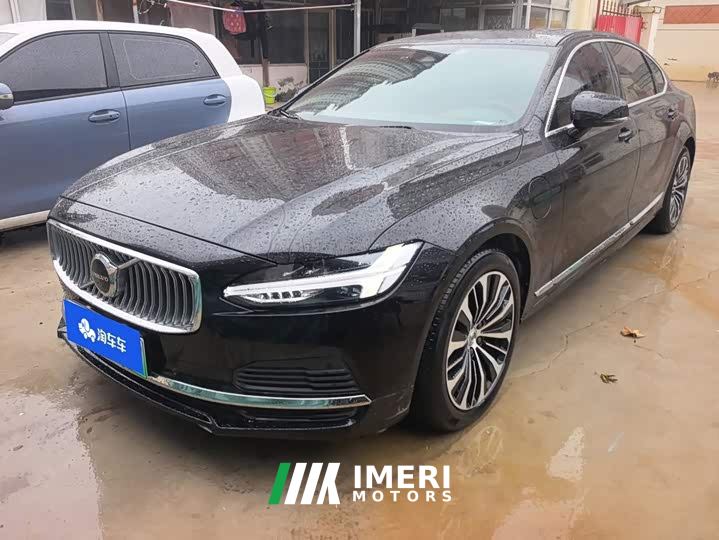 Volvo S90 B5 Intelligent Luxury Edition