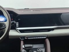 Geely Xingyue L 2.0T High-Power Auto FWD Cloud Rising Edition - ფოტო 12