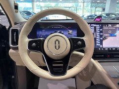 AITO M9 Extended Range Ultra 52kWh 6-Seater - ფოტო 4