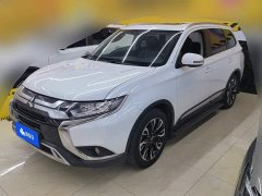 Mitsubishi Outlander 2020 2.0L FWD Comfort 7-Seater - ფოტო 1