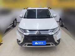 Mitsubishi Outlander 2020 2.0L FWD Comfort 7-Seater - ფოტო 2