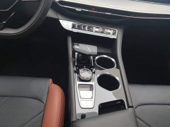Changan Eado PLUS Blue Whale NE 1.4T GDI DCT High Performance Edition - ფოტო 16