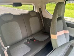 Wuling Hongguang MINIEV Macaron Premium Edition LFP - ფოტო 8
