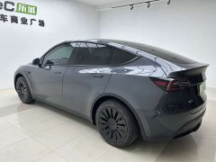 Tesla Model Y Rear-Wheel Drive - ფოტო 15