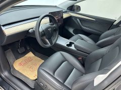 Tesla Model Y Rear-Wheel Drive - ფოტო 4