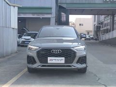 Audi Q5L Sportback 45 TFSI Luxury - ფოტო 2