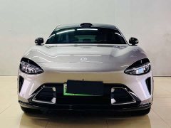 Xiaomi YU7 Four-Wheel Drive Pro - ფოტო 1