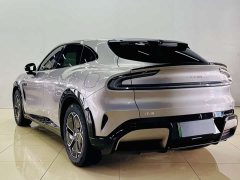 Xiaomi YU7 Four-Wheel Drive Pro - ფოტო 8