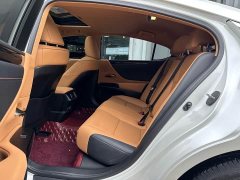 Lexus ES 260 Excellence Edition - ფოტო 10