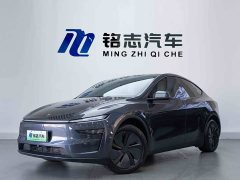 Tesla Model Y Rear-Wheel Drive - ფოტო 2