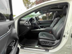 Toyota Camry 2019 Facelift Hybrid 2.5HG Luxury - ფოტო 13