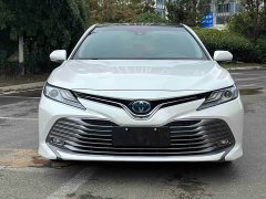 Toyota Camry 2019 Facelift Hybrid 2.5HG Luxury - ფოტო 2