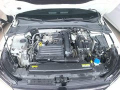 Volkswagen Golf 2021 280TSI DSG Pro - ფოტო 19