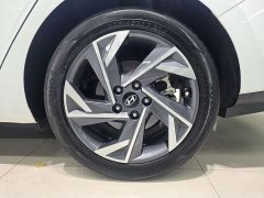 Hyundai Elantra 2023 1.5L CVT GLX Elite - ფოტო 11