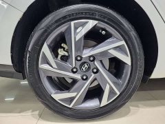 Hyundai Elantra 2023 1.5L CVT GLX Elite - ფოტო 9