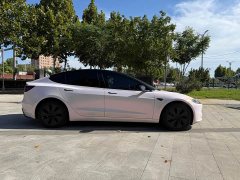 Tesla Model 3 Rear-Wheel Drive - ფოტო 4