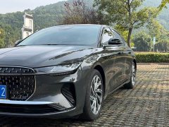 Lincoln Z 2.0T Premium Edition - ფოტო 8