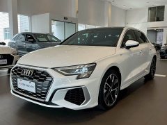 Audi A3 Sportback 35 TFSI Fashion Sport - ფოტო 1