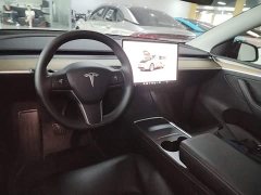 Tesla Model Y 2022 Facelift Rear-Wheel Drive - ფოტო 9