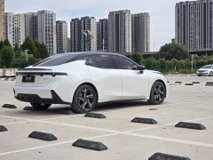 Lynk & Co Geely Lynk & Co 07 EM-P 126 Extended Range Halo - ფოტო 9