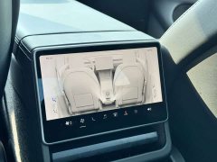 Tesla Model Y Rear-Wheel Drive - ფოტო 7