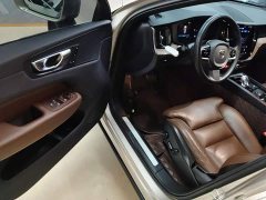Volvo XC60 2024 B5 AWD Smart Remote Luxury Edition - ფოტო 15