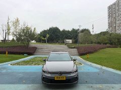 Volkswagen Golf 2021 280TSI DSG R-Line - ფოტო 2