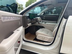 IM Motors Zhiji LS6 Pure Electric Pro Max - ფოტო 11