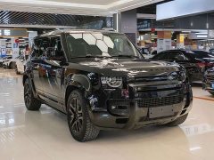 Land Rover Defender 110 3.0T P400 Dark Edition - ფოტო 3