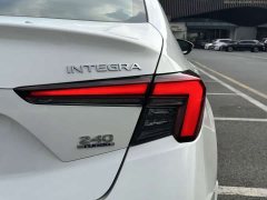 Honda Envision 240TURBO Manual Exclusive Edition - ფოტო 17