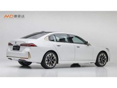 BMW 5 Series 530Li Luxury Edition Premium Package - ფოტო 3