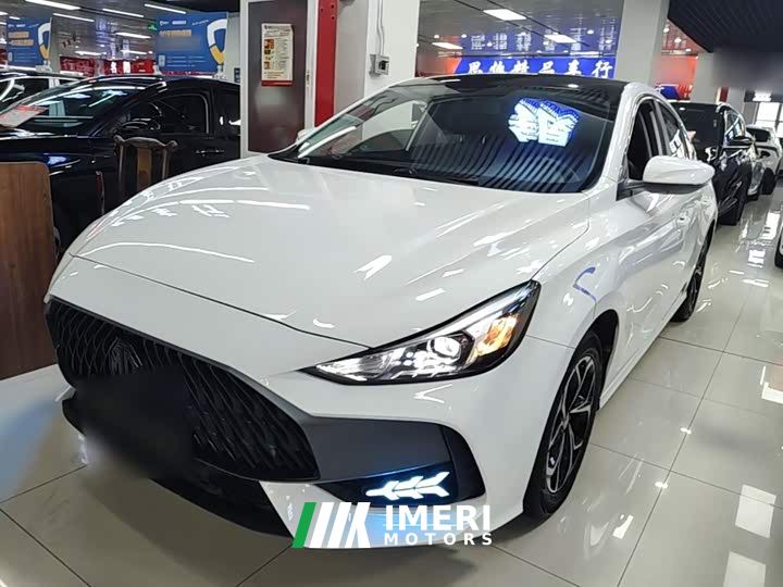 SAIC MG5 180DVVT CVT Youth Fashion Edition