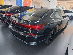 Volkswagen Passat Facelift 330TSI Starry Sky Elite - ფოტო 6