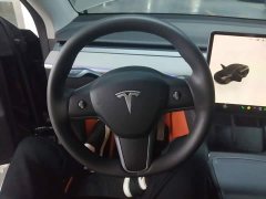 Tesla Model Y Rear-Wheel Drive - ფოტო 10