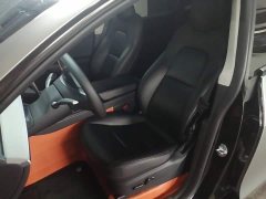 Tesla Model Y Rear-Wheel Drive - ფოტო 14