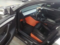 Tesla Model Y Rear-Wheel Drive - ფოტო 15