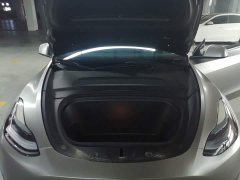 Tesla Model Y Rear-Wheel Drive - ფოტო 19