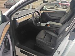 Tesla Model Y Long Range All-Wheel Drive 3D7 - ფოტო 14