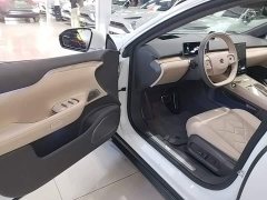 NIO ET7 2024 75kWh Executive - ფოტო 15