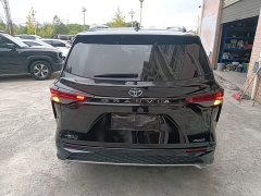 Toyota Grevias 2.5L Hybrid Premium Plus Edition - ფოტო 5