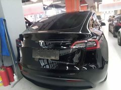 Tesla Model Y Standard Range RWD - ფოტო 5
