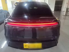 Tesla Model Y Rear-Wheel Drive - ფოტო 5