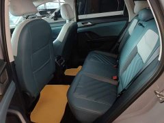 Volkswagen Touareg 300TSI FWD Full Moon Edition - ფოტო 16